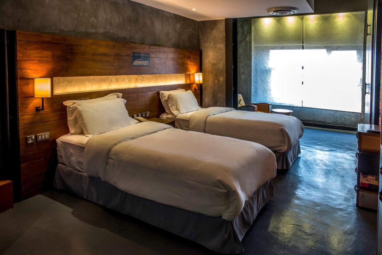 Flowery Holiday Suites Кувейт Экстерьер фото